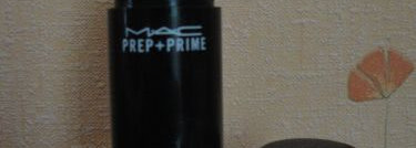 Сравнение баз под макияж: MAC vs Korres