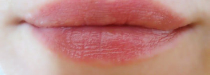 Могучая кучка : уход за губами Caudalie, Nivea, Fushi, Yes to... ect