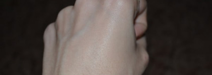 Моя новая любовь -  Chanel Vitalumiere Aqua