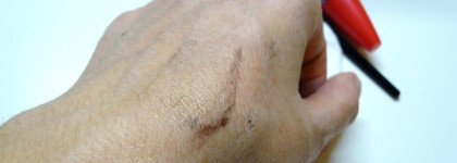 Korres Jasmine Eye Make-Up Remover ― Лосьон для снятия макияжа с глаз «Жасмин»