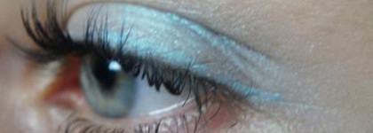 Shiseido Hydro-Powder Eye Shadow – Кремовые пудровые тени H10 Lagon Apaise