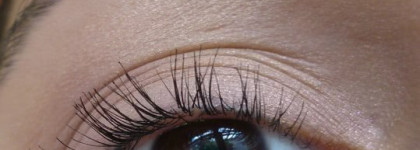 Почти идеальная тушь Maybelline the Colossal Volum' Express 100% Black