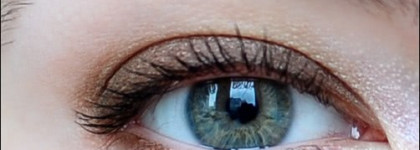 Тени Chanel Ombres Contraste Duo 37 Sable-Emouvant