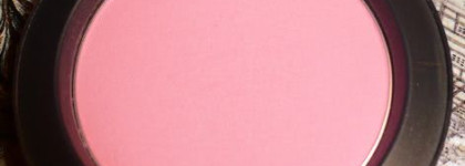 Пудровые pумяна MAC Powder Blush (оттенок Pink swoon)
