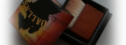 Пудра/румяна для лица со светящимся оттенком Benefit Dallas Face Luminizing Powder