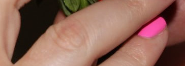 Лаки ярко розовых оттенков от Victoria Shu. Ultra Vitamin № 32 и Extreme Colour № 159, №161