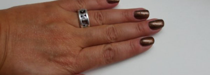 Осень-время опят. Мои осенние O.P.I Shim-merry Chic и O.P.I Light My Sapphire