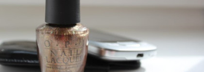 Осень-время опят. Мои осенние O.P.I Shim-merry Chic и O.P.I Light My Sapphire