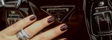 Отличный лак от  Pupa Lasting Color (#609) Баклажан