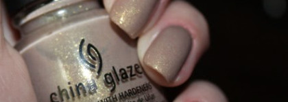 I love you, China Glaze. China Glaze Fast Track  1123(Кратчайший путь)  и Solar flare 841( Солнечная вспышка)