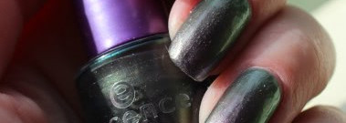 Лак Еssence  Where is the party? №43