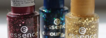 Лаки Essence.Три глиттера: 78 blue addiсted, 67 make it golden, 72 time for romance. Один шиммер  38 choose me! И два крема: 93 cest ta vie! и 53 you belong to me