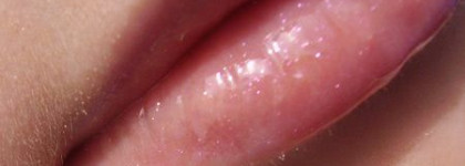 Yves Rocher Зеркальный Блеск для Губ "Интенсивный Объем", 05 Кокос