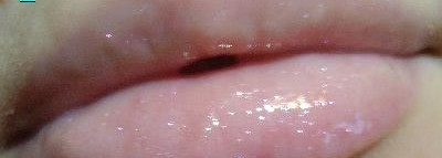 Yves Rocher Зеркальный Блеск для Губ "Интенсивный Объем", 05 Кокос