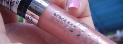 Па-па-па-парацци! Rimmel Vinyl Gloss № 770