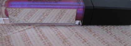 Чудесный и удивительный блеск для губ  “Light’n shine lip glaze ” от Gosh