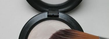 Лунный свет на моем лице от Cream color base от M.A.C