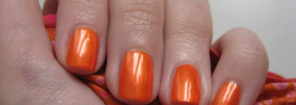 Облепиховый маникюр от Sephora