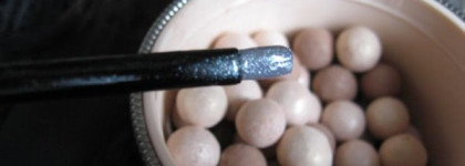 Крепче стали, прекраснее серебра, глубже сумерек, легче пепла... Серый блеск для губ Givenchy Gloss Interdict # 21 Elegant Pearl и не только