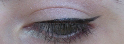 Маленькая, да удаленькая тушь - Estee Lauder Sumptuous Bold Volume Lifting Mascara, 01 Black