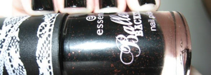 Essence - Ballerina Backstage: nail polish # 05 grand-plié in black