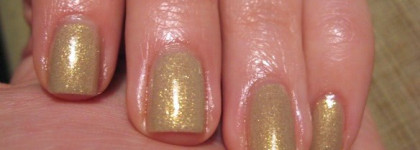 Essence color&go # 50 irreplaceable - незаменимый