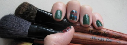 Seventeen 283 + Minx Stewart Tartan