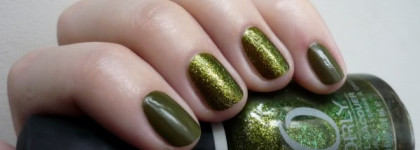 Jessica: Victorian Crush + Orly: It's Not Rocket Science