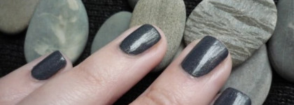 Poetea #3029 - каменный серый с серебряным мерцанием