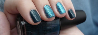 Opi: Ski Teal We Drop & Absolutely Alice