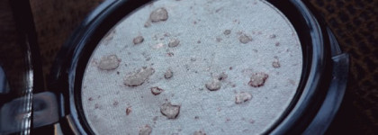 Тени-хайлайтер с эффектом дуохрома Poetea Atolles eye shadow #5301