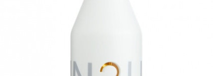 Ароматная ванная комната. Парфюмированные гели для душа Calvin Klein CK IN2U Her, Calvin Klein Beauty