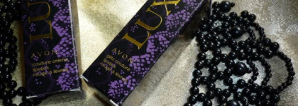 Такие разные сливовые... Avon Luxe Lipstick # Runway Plum, # Plum Noir