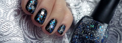INM Out The Door nail lacquer # 205 Buon Capodanno! С Новым Годом