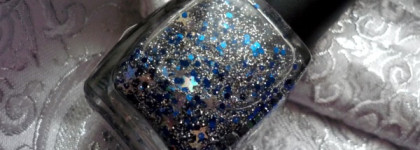 INM Out The Door nail lacquer # 205 Buon Capodanno! С Новым Годом