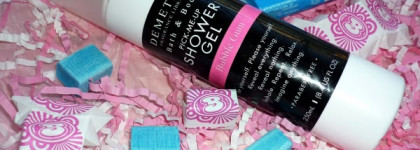 Ароматная ванная комната. Demeter Fragrance Library: Bubble Gum (Жевательная резинка) Bath & Body Pick-me-Up Shower Gel