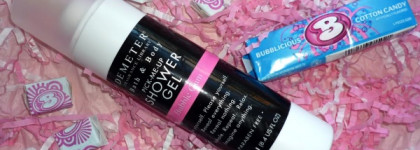 Ароматная ванная комната. Demeter Fragrance Library: Bubble Gum (Жевательная резинка) Bath & Body Pick-me-Up Shower Gel