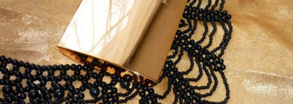 Avon Luxe Rose Gold Collection eye shadow palette limited edition, # Stone Chic