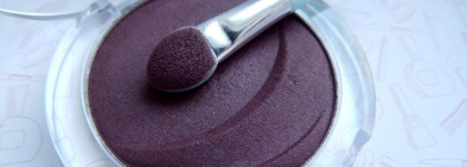 Keep calm and berry on - essence eyeshadow