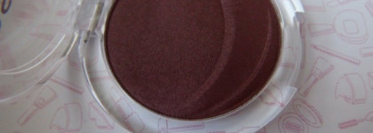 Keep calm and berry on - essence eyeshadow