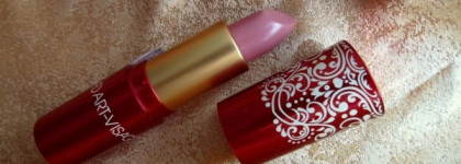 Лепестковый цвет. Art-Visage Ухаживающая губная помада Кашемир № 502 пепел розы