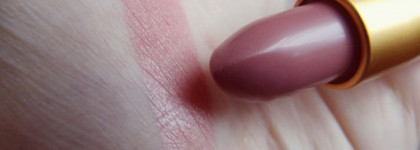 Лепестковый цвет. Art-Visage Ухаживающая губная помада Кашемир № 502 пепел розы