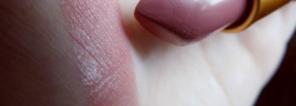 Лепестковый цвет. Art-Visage Ухаживающая губная помада Кашемир № 502 пепел розы