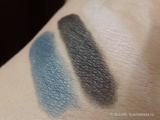 Nouba Tre eyeshadow trio # 1 Vanity, # 2 Desire