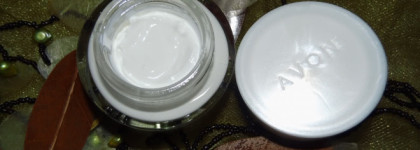 Avon NutraEffects Дневной крем для лица "Сияние" SPF 20