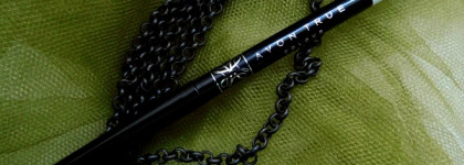 Avon True Colour Glimmerstick lip liner # clear. Невидимый помощник