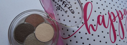 Essence quattro eyeshadow # 19 greys n' roses