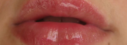 Самый блестящий из блестящих... Блеск для губ Estee Lauder Pure Color Gloss, оттенок PCG 49 Frivolous Pink Sparkle