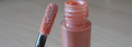 Два блеска для губ Secret Garden от Faberlic