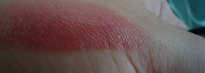 Полнейшее разочарование: Губная помада Shimmering Lipstick с мерцающим эффектом от Shiseido